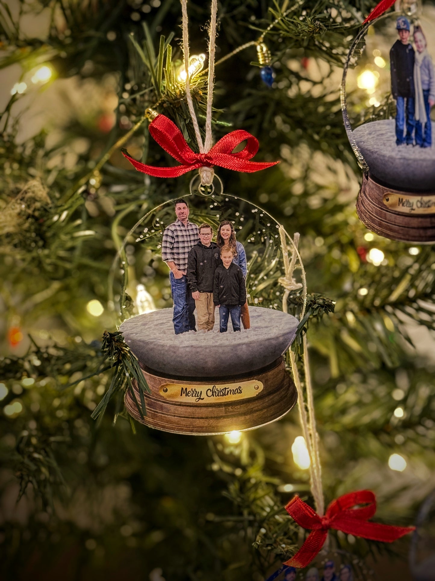 Family portrait photo snow globe ornament example
