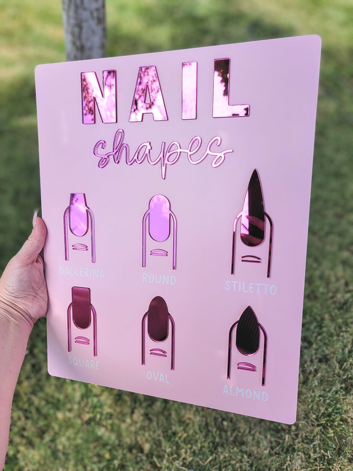 Nail shapes sign — alternate view