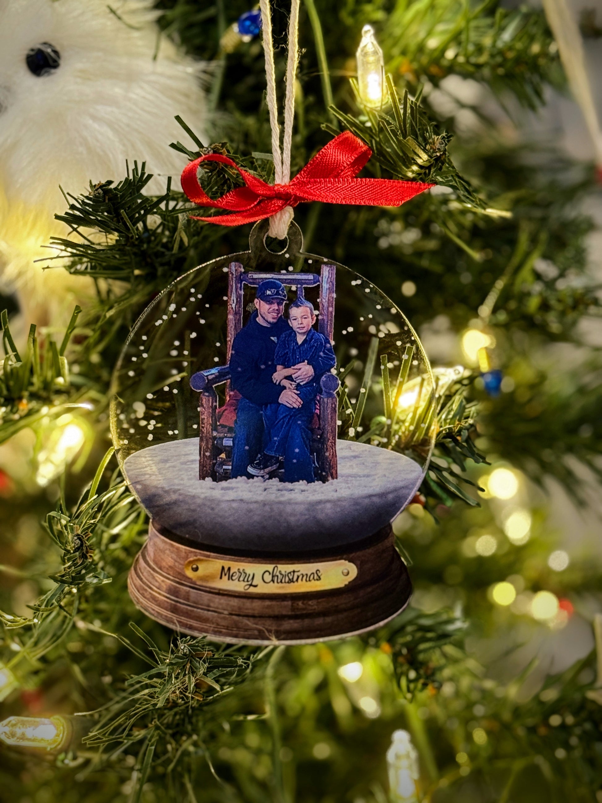 Photo snow globe ornament design example — couple