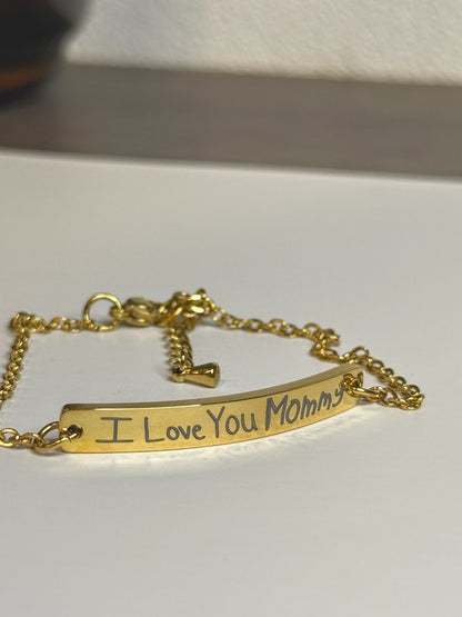 Personalized gold bar bracelet with engraved name