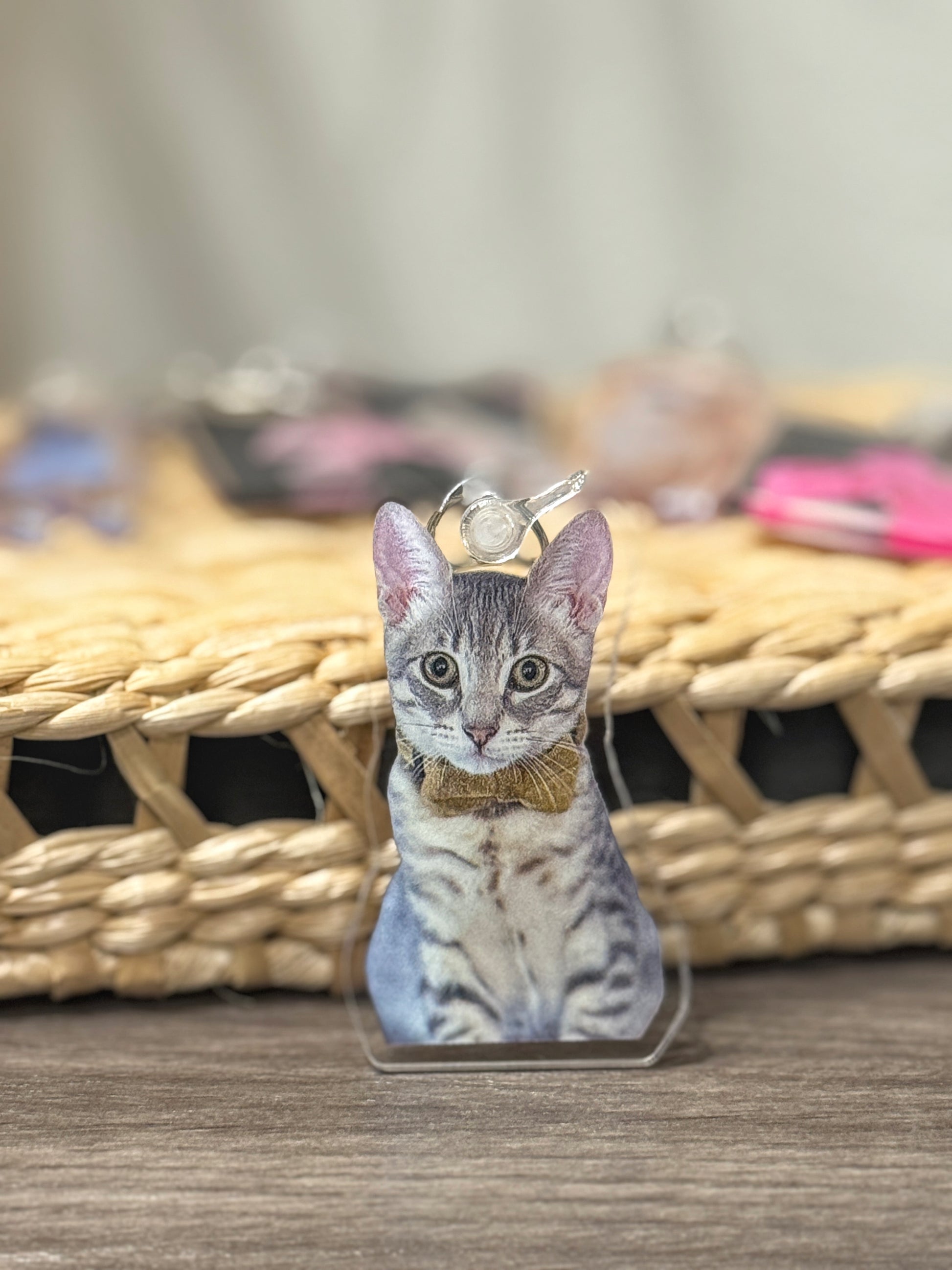 Pet photo keychain design example